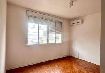 Apartamento jk na cidade baixa