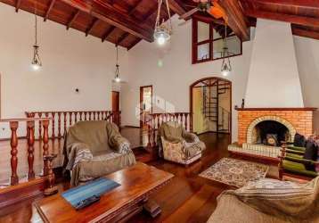 Casa sobrado, 4 quartos, 1 suíte master, 3 vagas cobertas, lareira  284m2  vila ipiranga