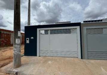 Imperdível oportunidade de adquirir sua casa no residencial portal da pérola ii em birigüi-sp - 2 quartos, 2 salas, 1 banheiro, 2 vagas de garagem, 70,00 m² de área!