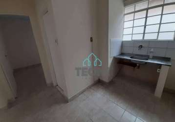 Casa com 2 dormitórios para alugar, 45 m² por r$ 1.035,00/mês - vila jaboticabeira - taubaté/sp