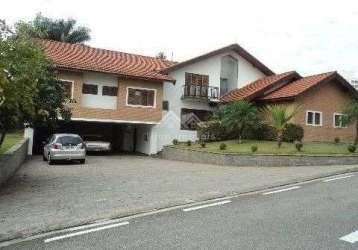 Casa alto padrão em condomínio