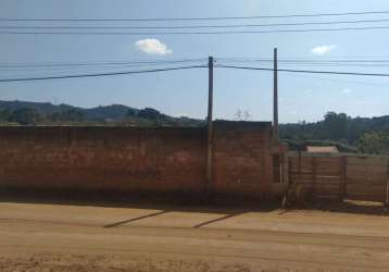 Lote localizado às margens da rod. fernão dias galpão