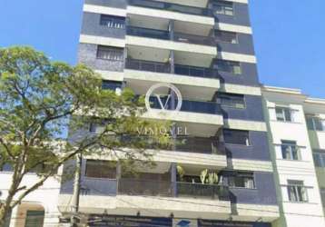 Lindo apartamento com sacada na avenida alberto braune