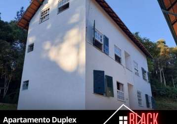 Apartamento duplex no condomínio verde vale