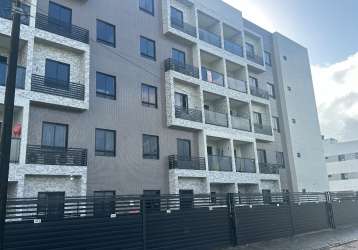 Vende apartamento com 02 quartos