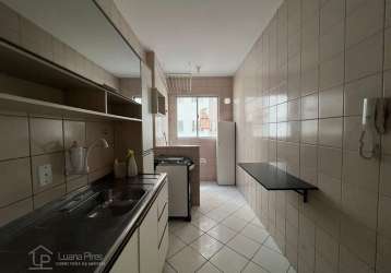 Apartamento à venda em são josé/sc