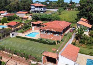 Chácara com 4 dormitórios à venda, 1368 m² por r$ 939.000,00 - tanque - atibaia/sp