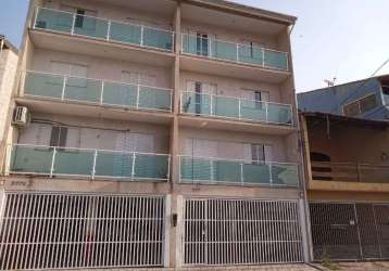 Apartamento com 2 dormitórios e churrasqueira no centro de carapicuíba