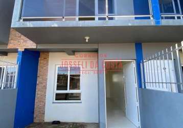 Casa com 2 quartos à venda na rua horácio moreira bueno, 124, jardim iracema, caxias do sul, 62 m2 por r$ 265.000