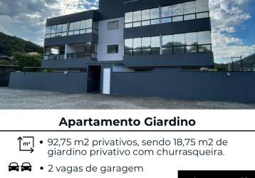 Lindo apartamento giardino com comodos amplos