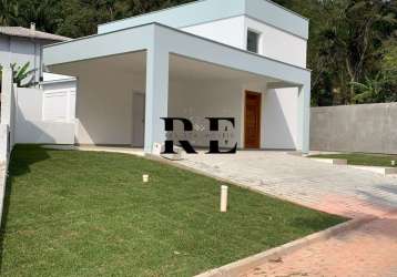 Casa em condomínio fechado com 3 quartos para alugar na rua leonel pereira, 2212, cachoeira do bom jesus, florianópolis por r$ 8.500