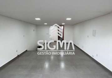 Sala comercial com 1 sala para alugar na rua silva jardim, 44, centro, macaé por r$ 1.700