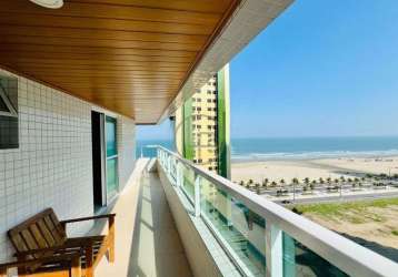 Apartamento com sacada vista mar e lazer completo