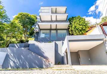 Linda casa em niteroi