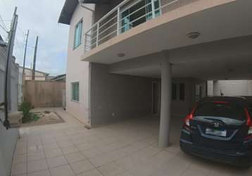 Vendo linda casa c/ 3 suites + 1 dormitório + piscina