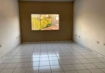 Sala comercial - 30 m² no centro de santana de parnaíba