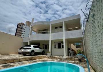 Casa duplex disponível para venda em lagoa nova