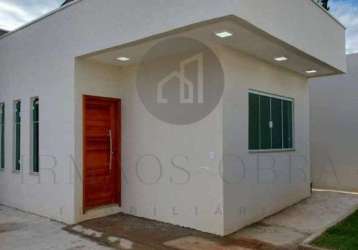 Casa com 3 quartos à venda na rua josé antônio de figueiredo, 55, loteamento residencial tiradentes, poços de caldas, 126 m2 por r$ 650.000