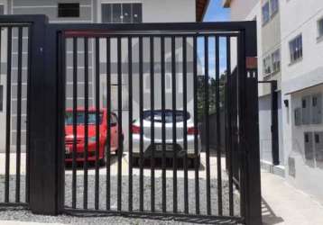 Casa com 2 quartos à venda na rua verde e branco, 81, loteamento caldense, poços de caldas, 79 m2 por r$ 300.000