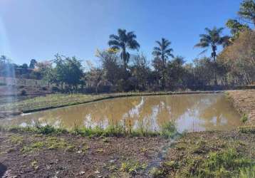 Casa com 3 quartos à venda na rua benedito quinteiro, 1000, conjunto habitacional pedro afonso junqueira, poços de caldas, 90 m2 por r$ 570.000