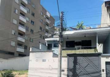 Casa com 3 quartos à venda na rua panamá, 150, jardim quisisana, poços de caldas, 157 m2 por r$ 690.000