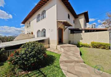 Casa geminada independente, 4 quartos, 2 vagas a à venda por 850.000,00, itapoã, belo horizonte