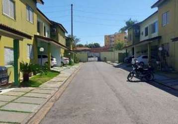 Casa em condomínio fechado com 3 quartos para alugar na avenida jornalista alves de oliveira, 875, cidade alta, cuiabá, 150 m2 por r$ 3.700