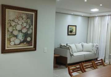 Aproveite o melhor da vida neste apartamento reformado!