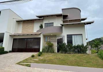 Casa com 5 dormitórios sendo 1 suíte à venda, 250 m² por r$ 1.800.000 - boa vista - joinville/sc