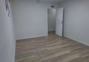 Sala 30 mts² comercial com 1 baheiro para locação na kizaemon takeuti - taboão da serra - sp