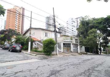 Sobrado com melhor custo benefício do campo belo próximo ao restaurant row ideal para morar ou investir!