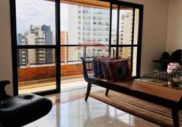 Apartamento de 176m² com 3 suítes, 3vagas em uma rua muito tranquila no panamby