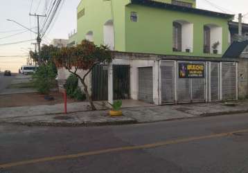 Triplex de esquina  curitiba/pr bairro sítio cercado.