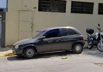 Sobrado comercial 300m², 04 salas e 03 banheiros.   excelente localização á 40 segundos andando para a estação do metrô borba gato