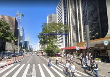 Conjunto comercial 55m², 01 banheiro.   excelente localização á 9 minutos andando para a estação do metrô paulista; entre a rua pamplona