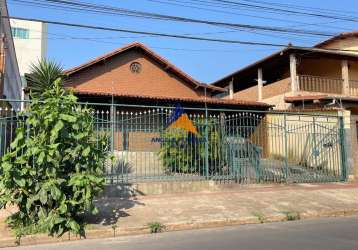 Casa em condomínio fechado com 4 quartos à venda na ponta grossa, 564, milionários, belo horizonte por r$ 1.100.000