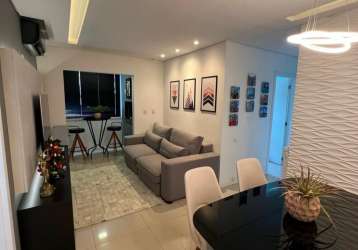 Apartamento 2 dormitórios com suite mobiliado.