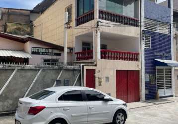 Oportunidade casa, prédio todo 1e2 andar