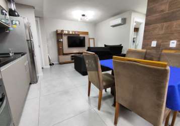 Apartamento com 2 dormitórios no bairro centro de canoas/rs.