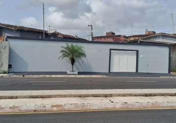 Linda casa no conjunto uirapuru, toda documentada, aceita financiamento