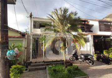 Casa em condomínio `a venda com 150m² 3 quartos no anil jacarepagua rj