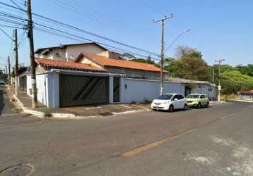 Vila redenção - casa 2 quartos sendo 1 suíte