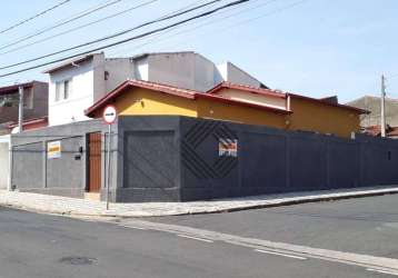 Excelente casa térrea de esquina, com 3 dormitórios, sendo 1 suíte à venda, 166 m² por r$ 540.000 - vila assis - sorocaba/sp