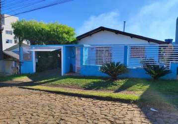 Casa para venda localizada no bairro bom pastor em chapecó-sc