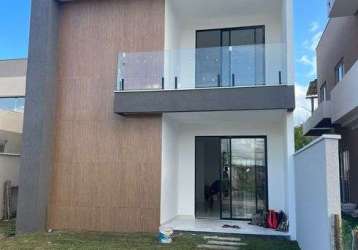 Casa em abrantes com 4|4, 02g e 146m²