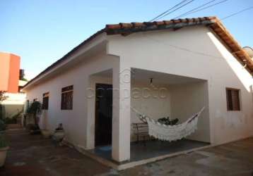 Casa padrão em são josé do rio preto