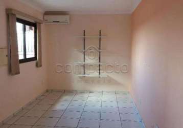 Apartamento padrão em são josé do rio preto