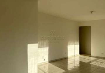 Apartamento padrão em são josé do rio preto