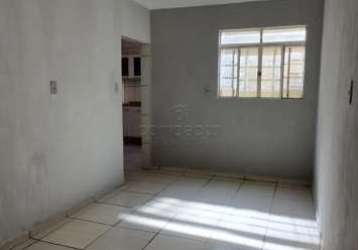 Apartamento padrão em são josé do rio preto