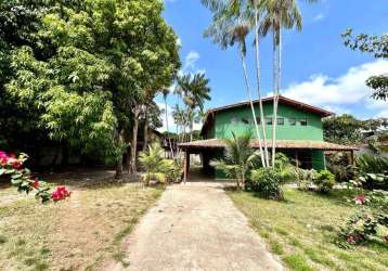 Adrianacarneirijn vendo casas no mesmo terreno cada um com dois andares